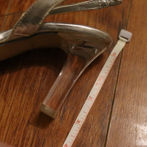 Vintage lucite heels - Picture 2 of 7